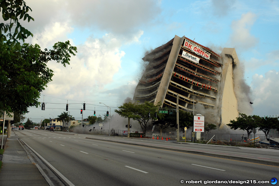 2004 Demolition, 15th Avenue - Action Photography