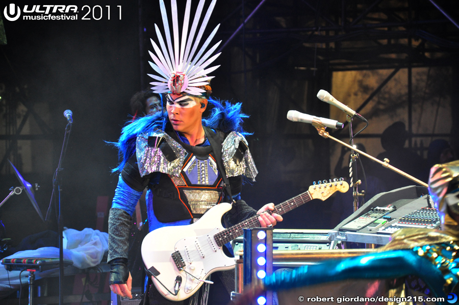 Empire of the Sun, Live Stage #1136 - 2011 Ultra Music Festival
