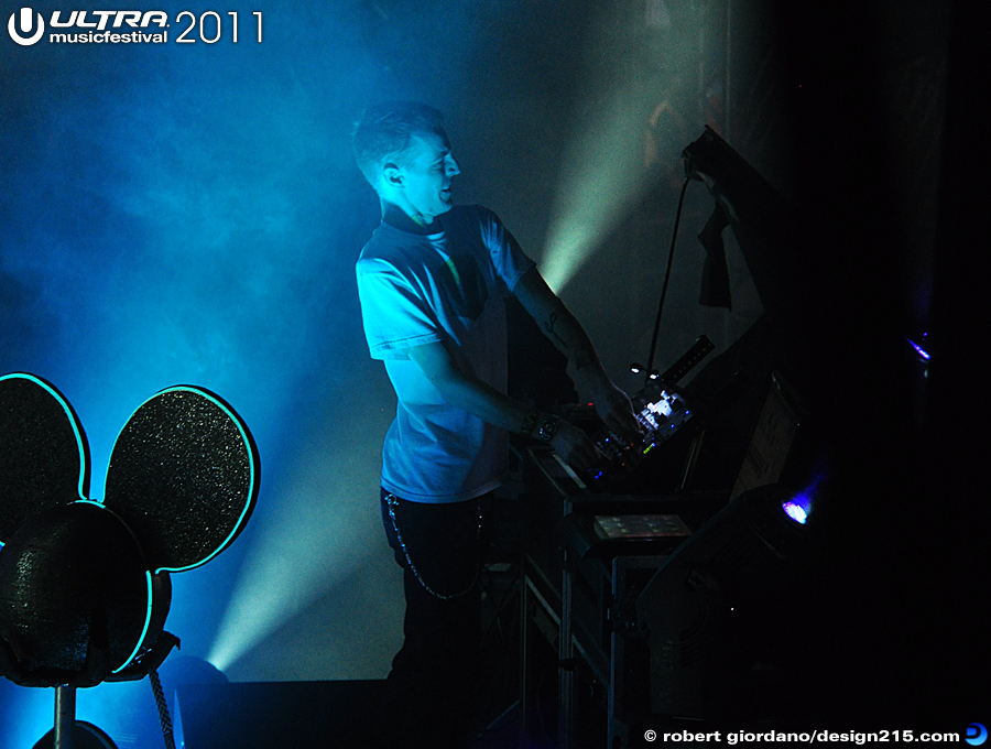 Deadmau5, Main Stage #1278 - 2011 Ultra Music Festival