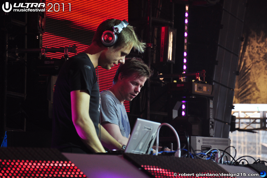 Armin Van Buuren with Ferry Corsten #1785 - 2011 Ultra Music Festival