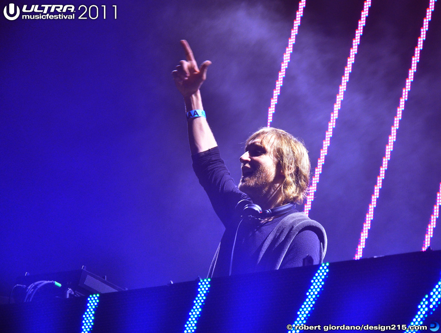 Dave Guetta, Main Stage #1917 - 2011 Ultra Music Festival