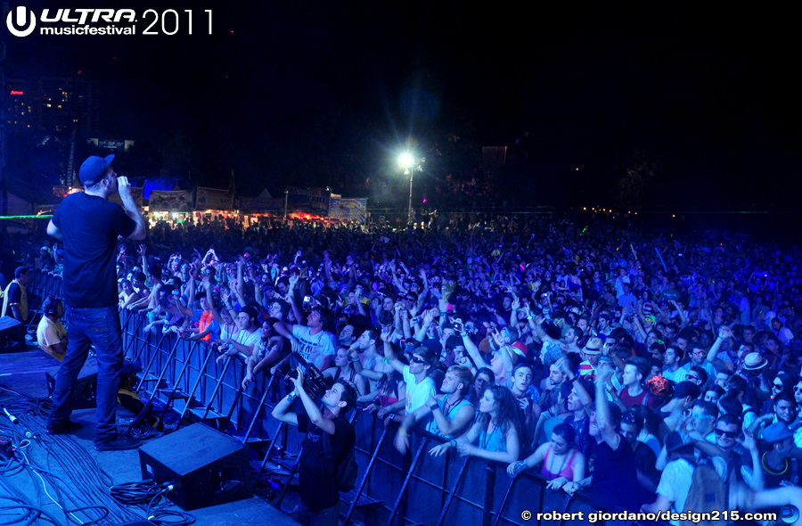 Subfocus, Live Stage #2107 - 2011 Ultra Music Festival