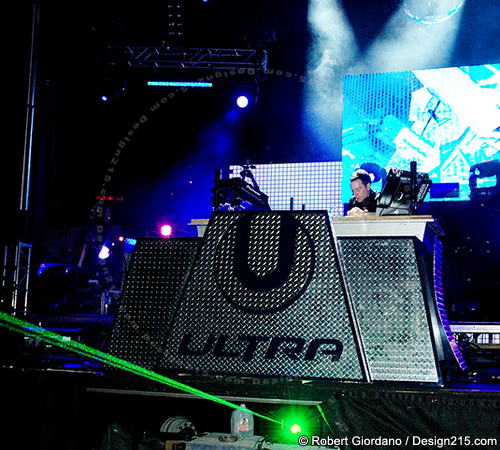 2006 Ultra Music Festival, photo by Robert Giordano