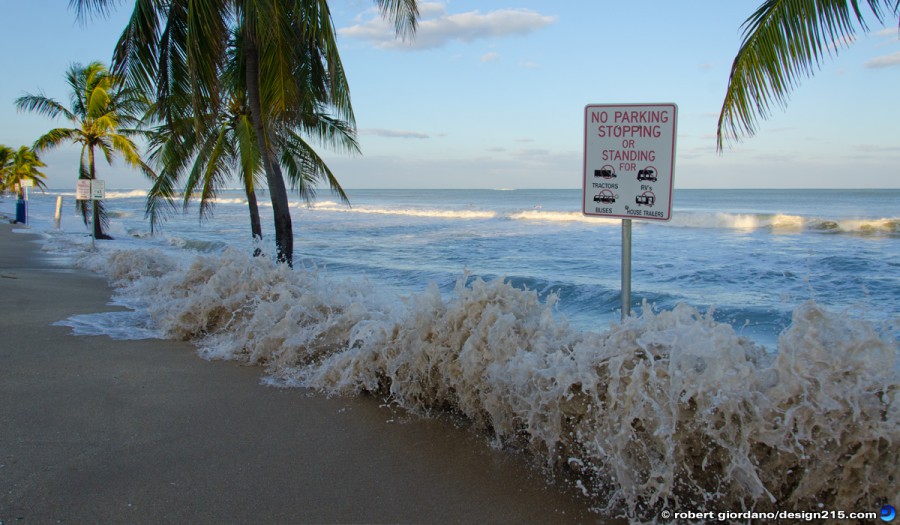 Oct 28 2012 No Parking - A1A Flooding, Fort Lauderdale