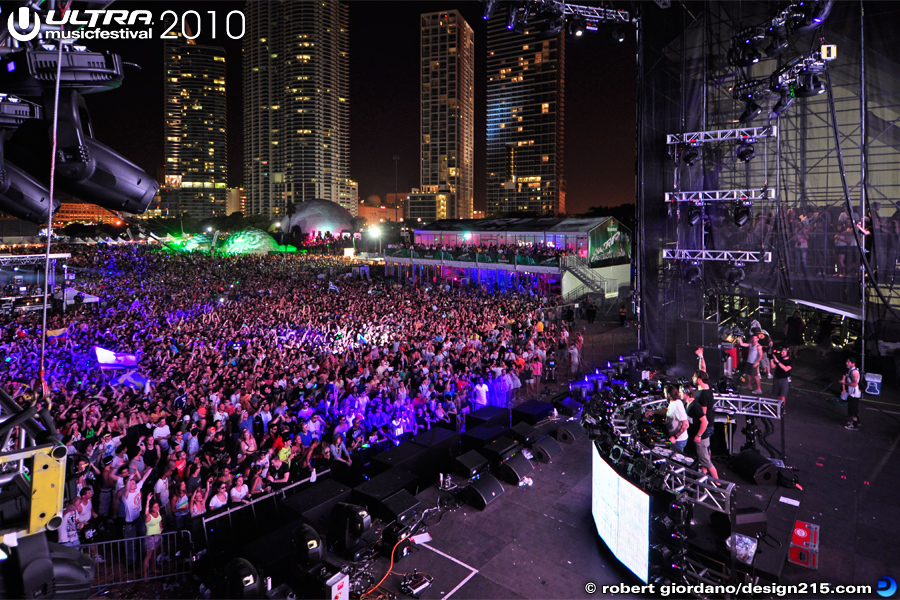 Swedish House Mafia, Main Stage, Day 2 - 2010 Ultra Music Festival