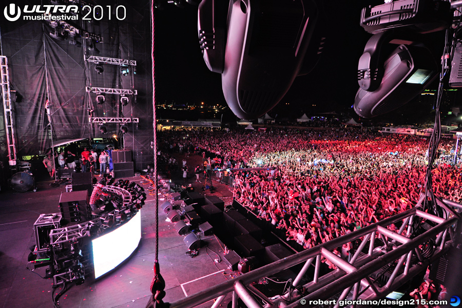 Deadmau5, Main Stage, Day 2 - 2010 Ultra Music Festival